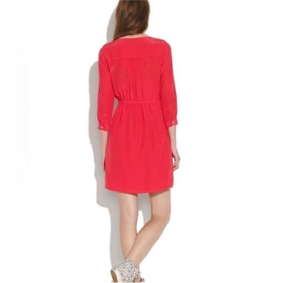 Madewell NWT Wild Day Solid Pink Silk
3/4 Sleeve
Mini Dress Size 2 - Picture 3 of 9